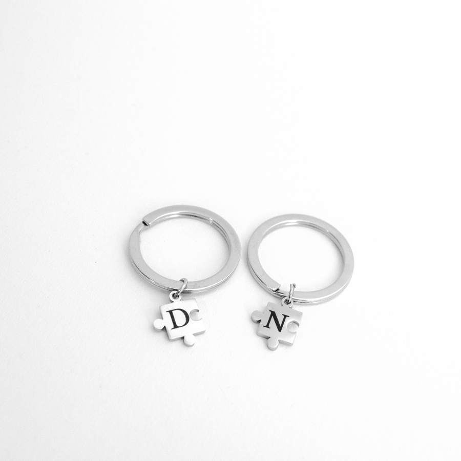 Couple keychain personalized puzzle
