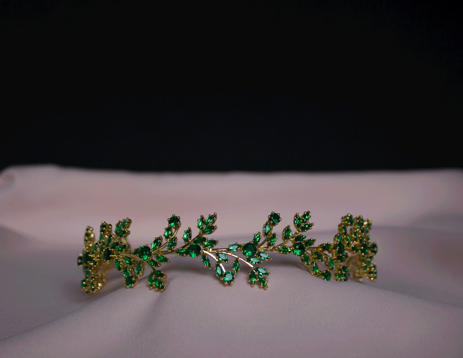 Green diadem
