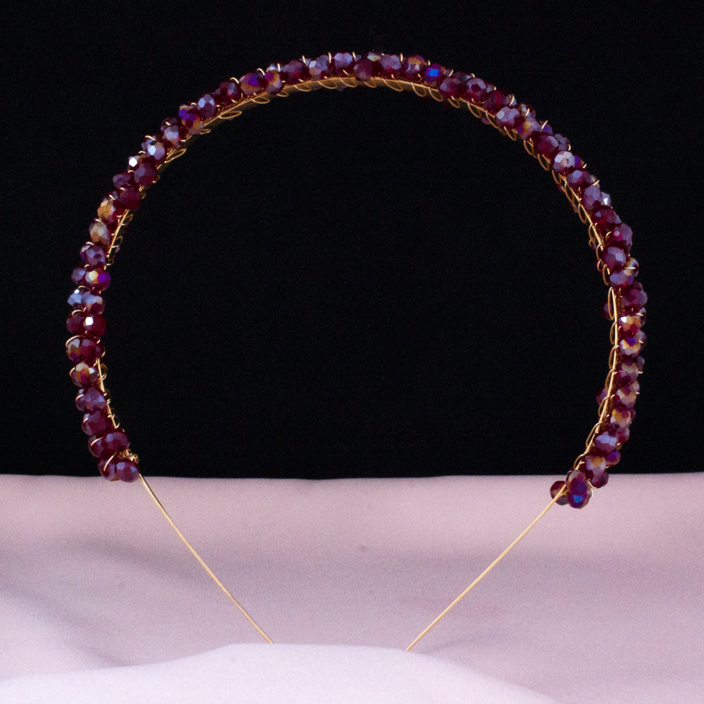 Iris-Bordeaux-Diadem