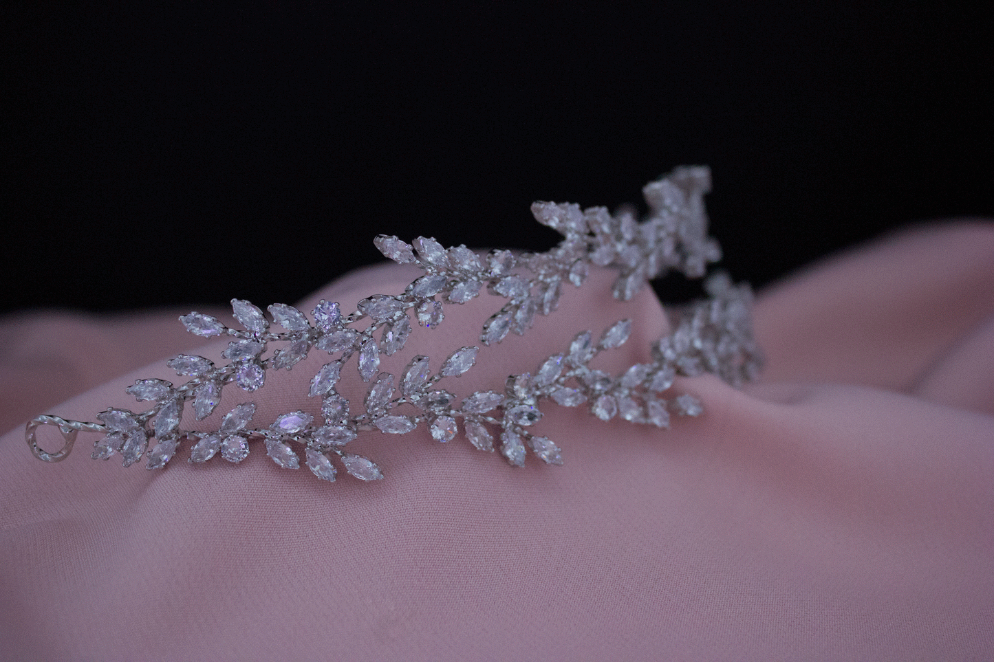 Alma zilveren haarband bruids haaraccessoires