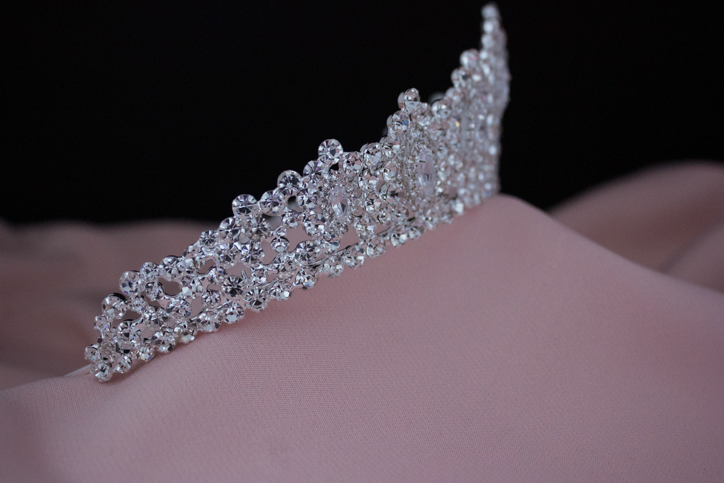 Ariana Tiara Brautkrone Haarschmuck