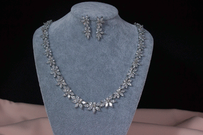 Silbernes Brautschmuckset