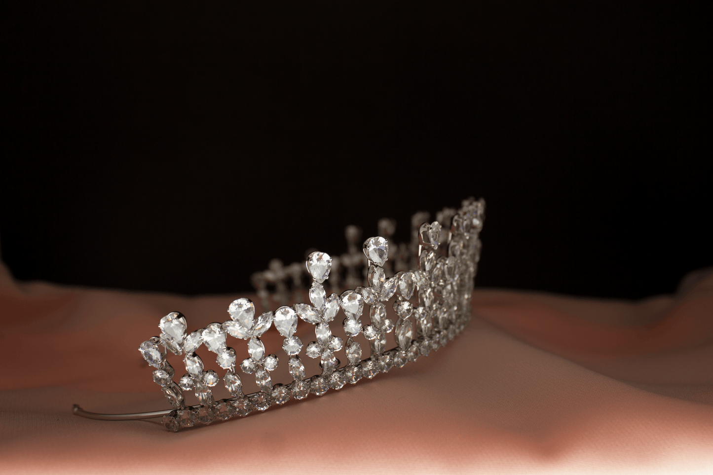 Emma Tiara Brautkrone Haarschmuck