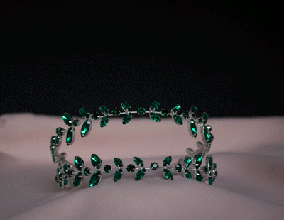 Grüner zweischichtiger Haarschmuck