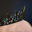 Nuriyah grüne Tiara Brautkrone Haarschmuck