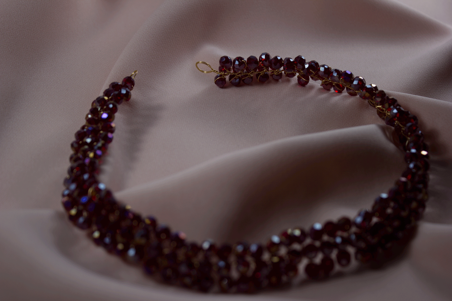 Bordeaux-Perlen-Stirnband