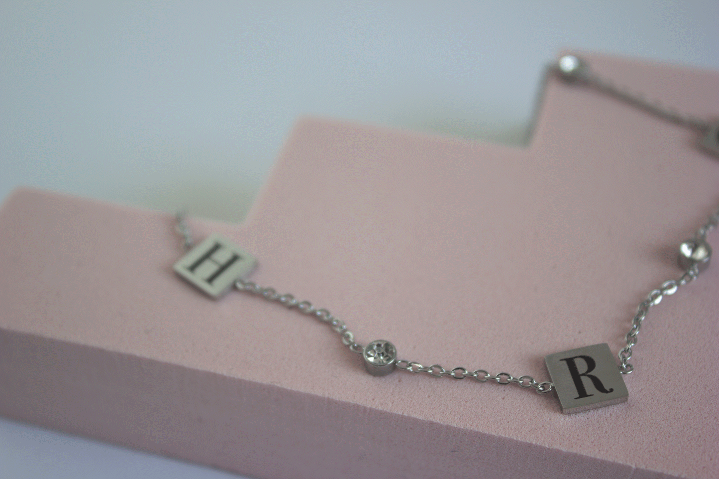 Personalisiertes Armband mit 3 Initialen