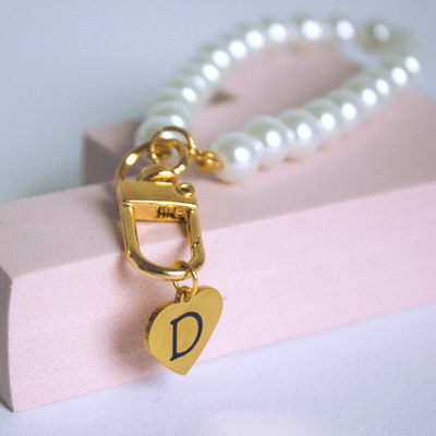 Personalized pearl keychain